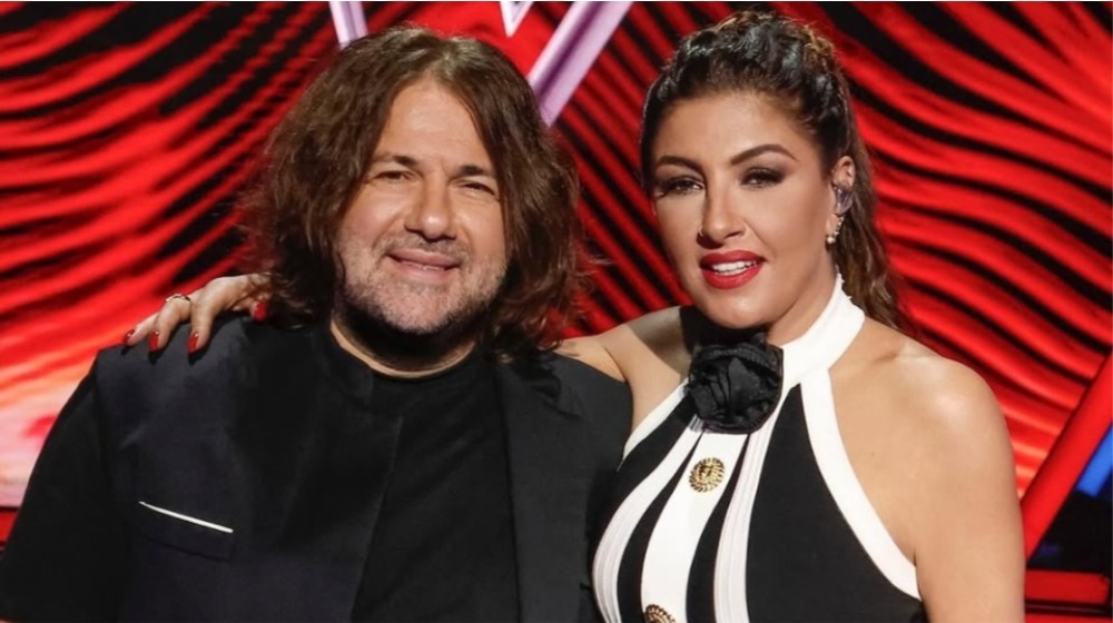 Έλενα Παπαρίζου: Ερμήνευσε το "My number One" στη σκηνή του The Voice [βίντεο]